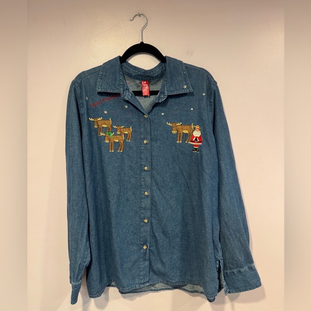 Holiday Time Christmas Santa‎ Reindeer denim button down long sleeve
